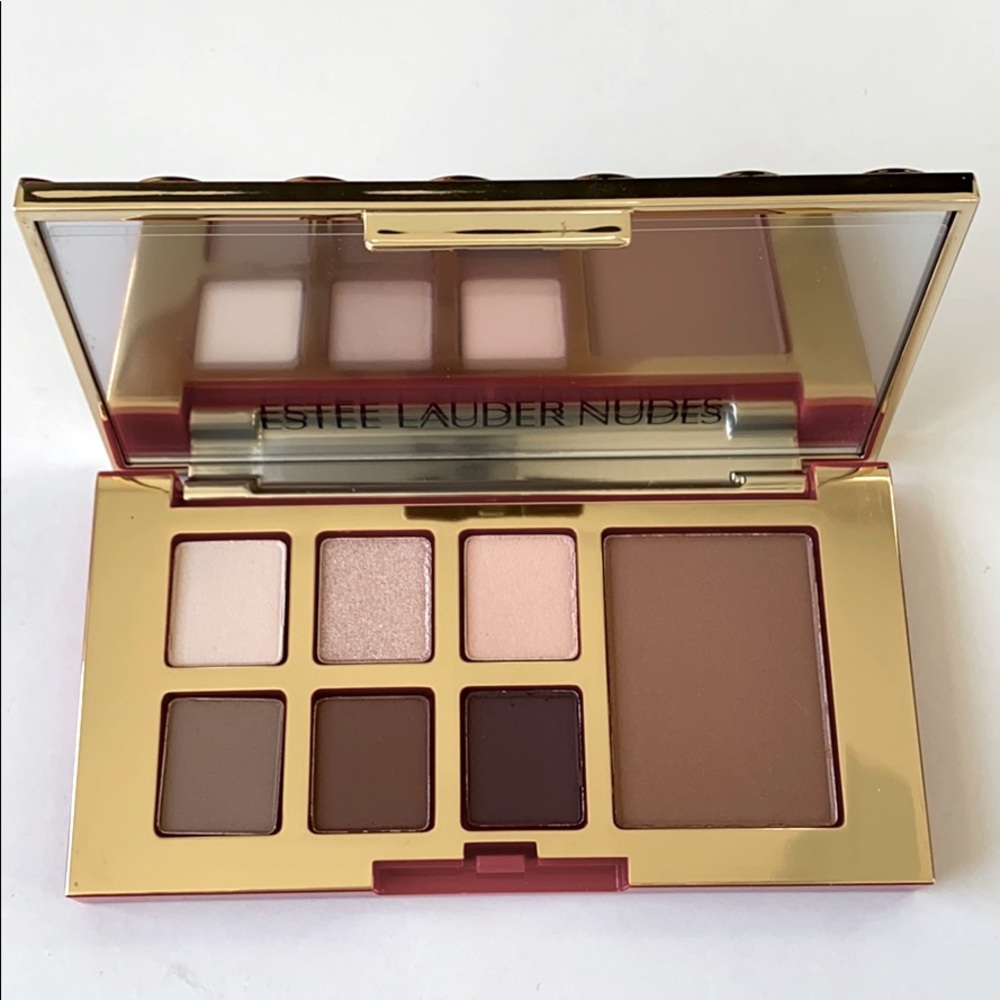 Estée Lauder eyeshadow and cheek palette NUDE